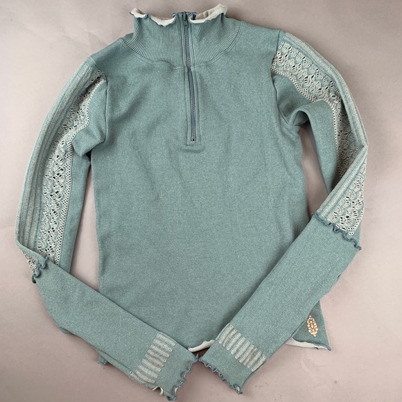 Free People Pine Green Pullover - Picture 4 of 12
